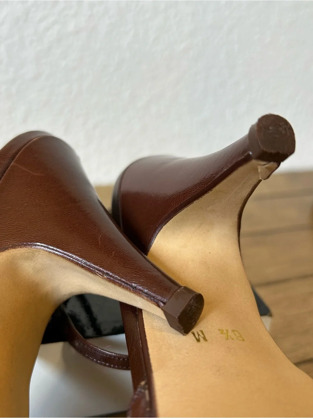 Vintage Bandolino Leather Women's Slingback Heels
